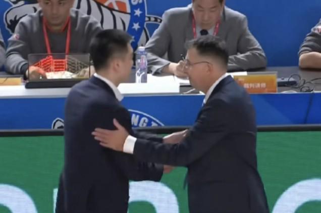 7 GAME下载-表现糟糕！辽媒点评辽宁队末节仅收获4分：CBA历史罕见